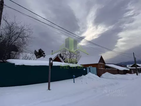 Дом в Бурятия, Баргузинский район, с. Максимиха Баргузинская ул., 1 ...