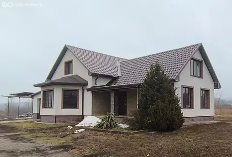 Дом в село Гостищево, Молодёжная улица (210.6 м)