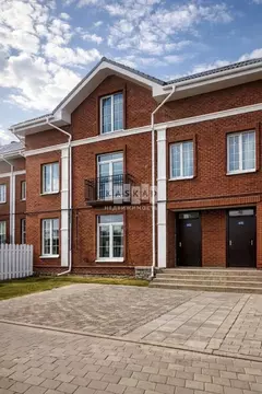 Таунхаус в Московская область, Подольск городской округ, д. Бережки ...