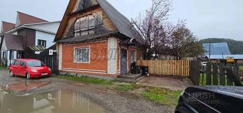 Торговая площадь в Алтай, Турочакский район, с. Турочак Телецкая ул. ...