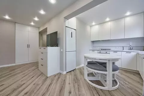 Студия Краснодарский край, Краснодар ул. Гагарина, 59 (32.0 м)