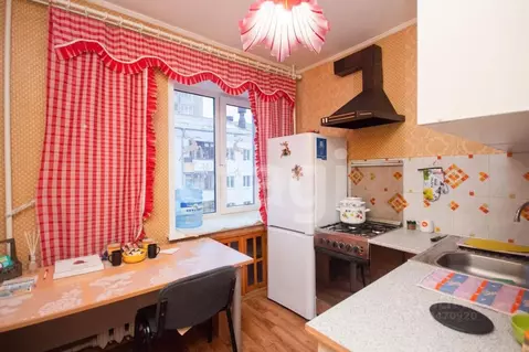 2-к кв. Тюменская область, Тюмень ул. Урицкого, 44 (49.0 м)