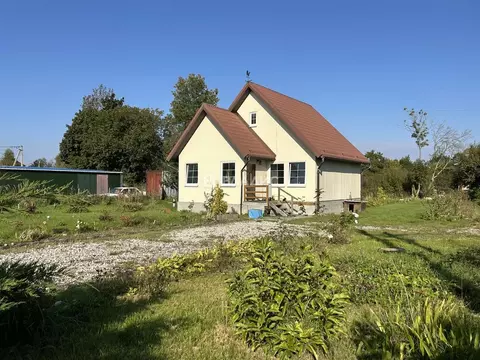 Дом в Калининградская область, Гурьевский муниципальный округ, пос. ...