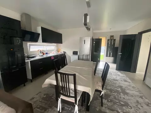 Дом в Краснодарский край, Северский район, Азовское с/пос, Азовская ...