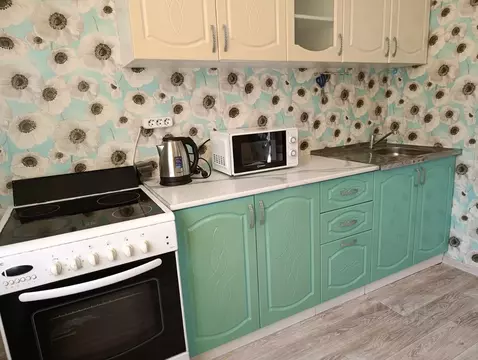 1-к кв. Тюменская область, Тюмень Заречный проезд, 10 (33.0 м)