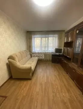 2-к кв. Омская область, Омск Учебная ул., 191А (43.0 м)