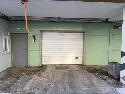 Гараж в Москва, Москва, Московский г. ул. Солнечная, 1 (15 м)