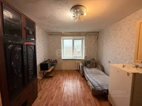 Комната Тюменская область, Тюмень ул. Республики, 216 (13.2 м)