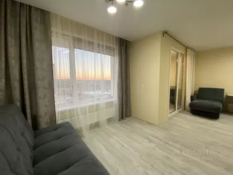 Студия Свердловская область, Екатеринбург ул. Академика Ландау, 7Б ...