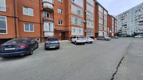 2-к кв. Северная Осетия, Владикавказ ул. Астана Кесаева, 39 (110.0 м)