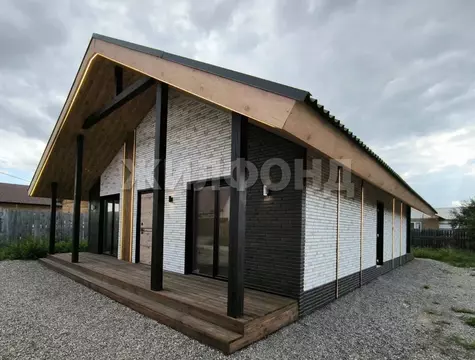 Дом в Хакасия, Усть-Абаканский район, с. Калинино ул. 3-я Строительная ...