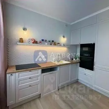 3-к кв. Тюменская область, Тюмень ул. Тимофея Чаркова, 91 (64.0 м)