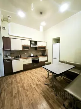 3-к кв. Самарская область, Самара ул. Льва Толстого, 95 (85.0 м)