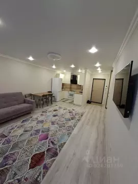 1-к кв. Тюменская область, Тюмень ул. 50 лет Октября, 57А (47.0 м)