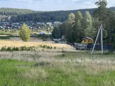 Участок в Свердловская область, Дегтярск ул. Рассветная (100.0 сот.)