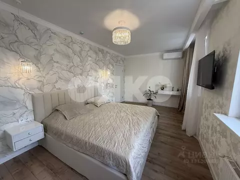 3-к кв. Краснодарский край, Туапсе ул. Портовиков (92.5 м)