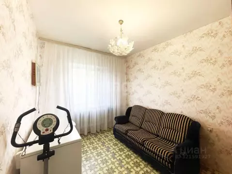 2-к кв. Ханты-Мансийский АО, Сургут ул. Григория Кукуевицкого, 12 ...