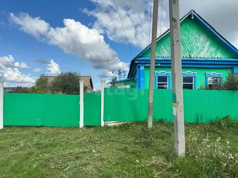 Дом в Башкортостан, Аургазинский район, Батыровский сельсовет, д. ...