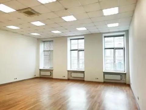 Офис в Санкт-Петербург Литейный просп., 22 (65 м)