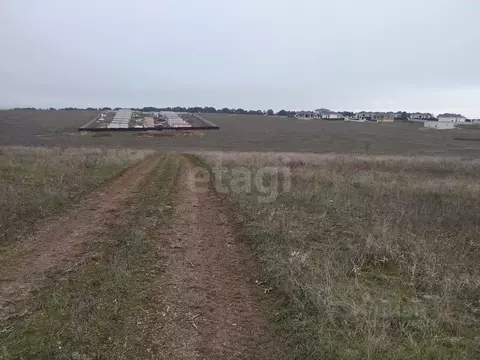 Участок в Крым, Симферопольский район, Мирновское с/пос, с. Белоглинка ...