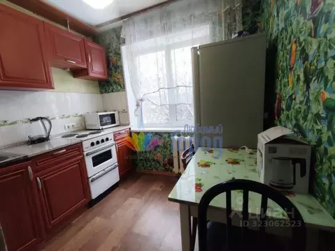 2-к кв. Кемеровская область, Новокузнецк ул. Циолковского, 56 (42.0 м)