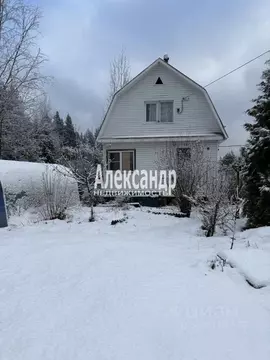 Дом в Ленинградская область, Выборгский район, Рощинское городское ...