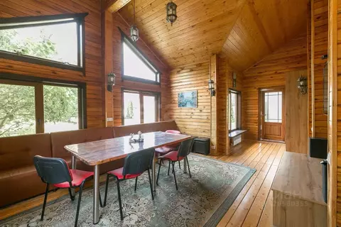 Дом в Тюменская область, Тюмень Три Сосны мкр, ул. Липовая (275 м)