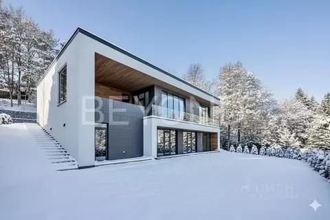 Дом в Ленинградская область, Всеволожский район, д. Юкки ул. ...