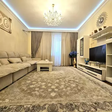 2-к кв. Москва Мосфильмовская ул., 53 (83.4 м)