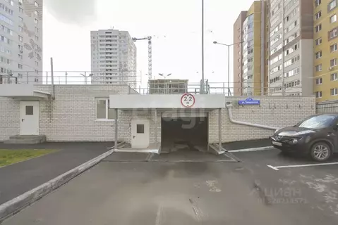 Гараж в Тюменская область, Тюмень Таврическая ул., 9Бс2 (13 м)