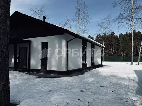 Дом в Тюменская область, Тюменский муниципальный округ, с. Перевалово  ...