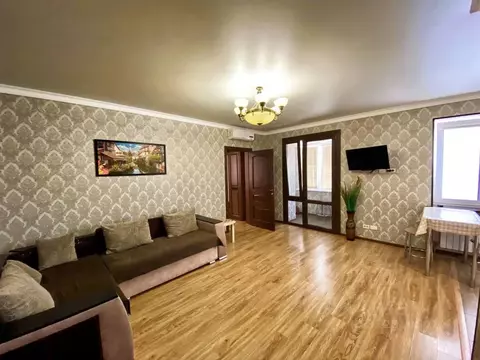 2-к кв. Кабардино-Балкария, Нальчик просп. Ленина, 14 (60.0 м)