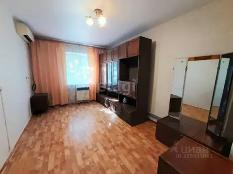 2-к кв. Крым, Сакский район, Ореховское с/пос, с. Михайловка ул. ...