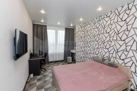 2-к кв. Тюменская область, Тюмень ул. Ветеранов Труда, 9Ак2 (63.3 м)