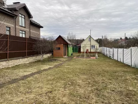 Участок в Московская область, Истра муниципальный округ, д. ...