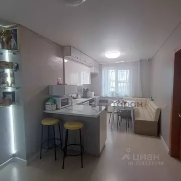 4-к кв. Челябинская область, Челябинск ул. Братьев Кашириных, 105 ...