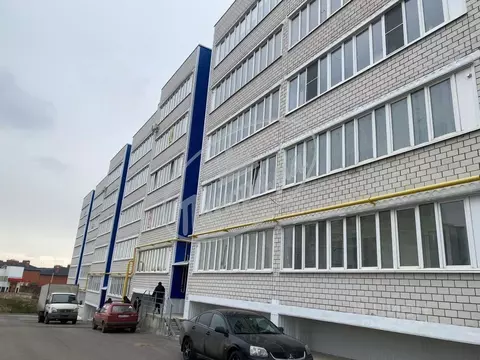 1-к кв. Калужская область, Калуга ул. Изумрудная, 25 (50.0 м)