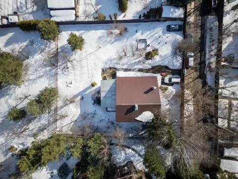 Дом в Московская область, Одинцово Сельскохозяйственный ДСК, ул. ...