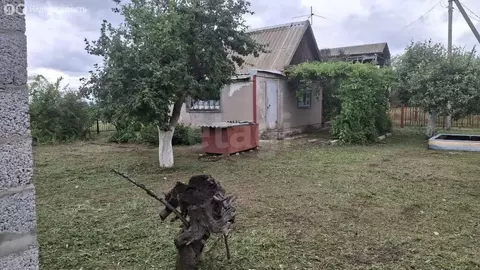 Дом в Саратовская область, муниципальное образование Энгельс, СНТ ...