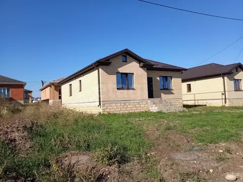 Дом в Ставропольский край, Михайловск Шпаковский район, ул. Михаила ...