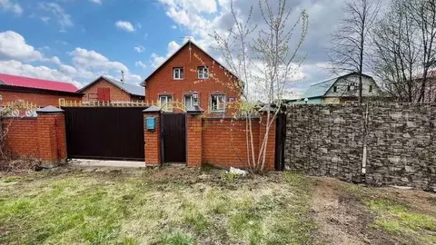 Дом в Башкортостан, Уфимский район, Булгаковский сельсовет, д. ...