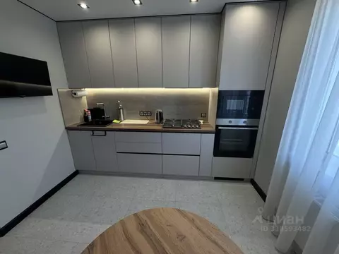 1-к кв. Татарстан, Казань просп. Победы, 124 (35.0 м)