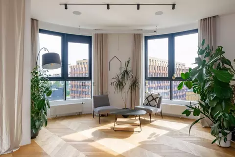 2-к кв. Санкт-Петербург ул. Жукова, 1 (75.0 м)