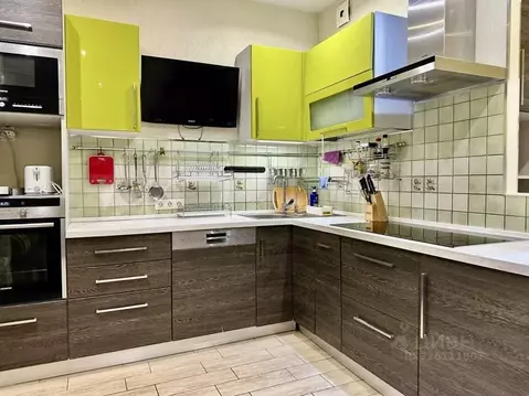 2-к кв. Санкт-Петербург Петергофское ш., 45 (68.7 м)