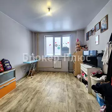 2-к кв. Тыва, Кызыл ул. Строителей, 8с3 (40.6 м)