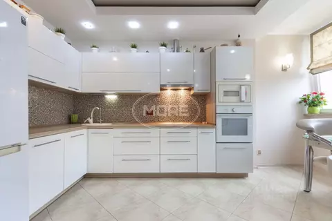 2-к кв. Калининградская область, Калининград ул. Каштановая Аллея, 171 ...