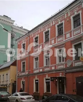 Продается комната в 6-комнатной квартире