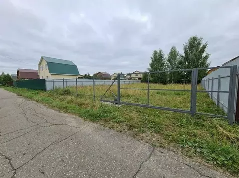 Участок в Московская область, Домодедово городской округ, д. Бортнево  ...