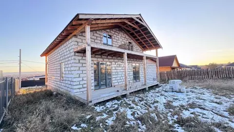 Дом в Иркутская область, Иркутский муниципальный округ, с. Мамоны ул. ...