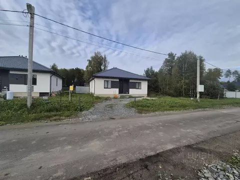 Дом в Свердловская область, Сысертский муниципальный округ, пос. ...